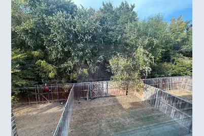 217 Barrington Lane, Lewisville, TX 75067 - Photo 22