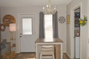 528 N 5th St, Quinlan, TX 75474 - Photo 6