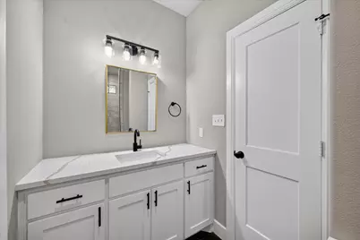 423 W Monterey Street, Denison, TX 75020 - Photo 18