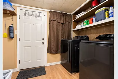 215 W Munson Street, Denison, TX 75020 - Photo 16