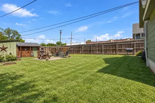 215 W Munson St, Denison, TX 75020 - Photo 22