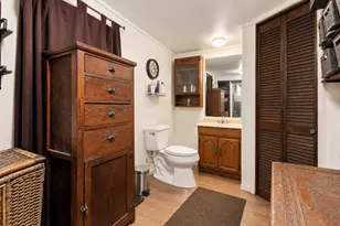 215 W Munson St, Denison, TX 75020 - Photo 18