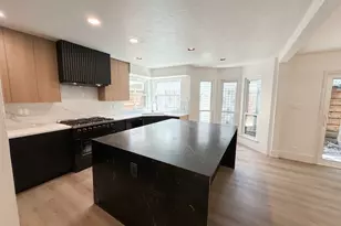 820 Pavillion St, Dallas, TX 75204 - Photo 16
