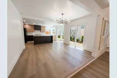 820 Pavillion Street, Dallas, TX 75204 - Photo 10