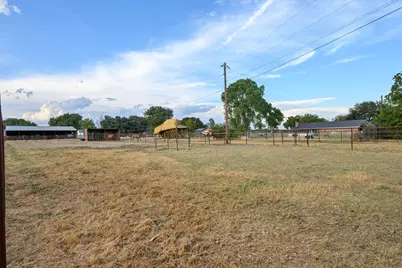 1270 County Road 437, Stephenville, TX 76401 - Photo 12