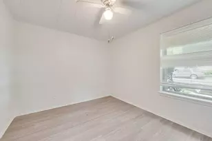 6536 Wakefield Rd, North Richland Hills, TX 76182 - Photo 16