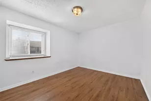 4 E Mountain Creek Ct, Grand Prairie, TX 75052 - Photo 6