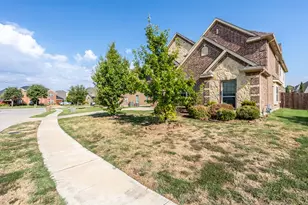 4803 Comstock Way, Mansfield, TX 76063 - Photo 4
