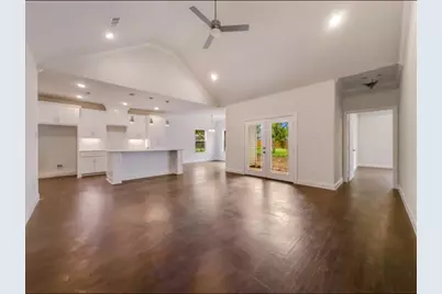 2033 S Edgewood Terrace, Fort Worth, TX 76105 - Photo 4