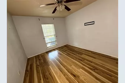 305 S Willow Street, Mansfield, TX 76063 - Photo 14