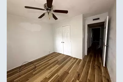305 S Willow Street, Mansfield, TX 76063 - Photo 18