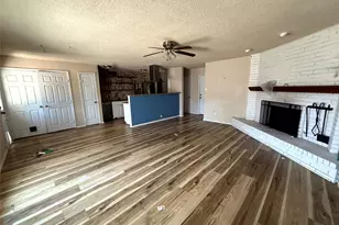 305 S Willow St, Mansfield, TX 76063 - Photo 6