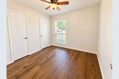 806 Blessing Creek Drive, Euless, TX 76039 - Photo 14