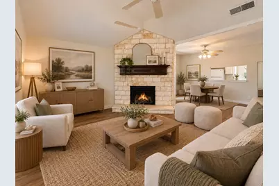 806 Blessing Creek Drive, Euless, TX 76039 - Photo 6