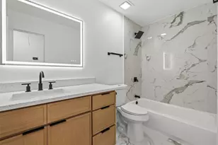 10232 Blackjack Oaks Dr, Dallas, TX 75227 - Photo 22