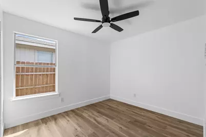 10232 Blackjack Oaks Drive, Dallas, TX 75227 - Photo 20