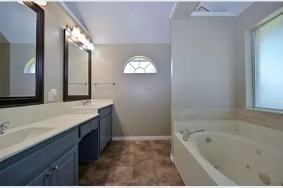 211 Barbara Way, Red Oak, TX 75154 - Photo 20