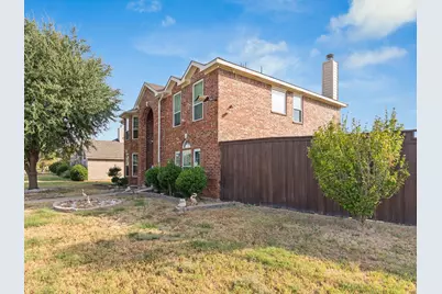 7302 San Carlos Drive, Rowlett, TX 75089 - Photo 2