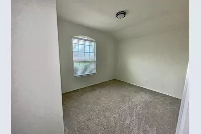 505 Saguaro Drive, Fort Worth, TX 76052 - Photo 4
