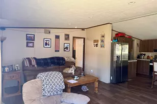 802 Lincoln St, Campbell, TX 75422 - Photo 2