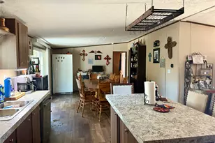 802 Lincoln St, Campbell, TX 75422 - Photo 6