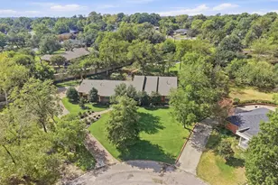 1418 Lotus Cir, Sherman, TX 75092 - Photo 2