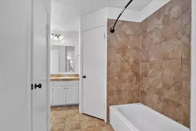 1016 Westminster Lane, Mansfield, TX 76063 - Photo 18