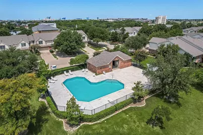 4541 Woodsboro Lane, Plano, TX 75024 - Photo 18