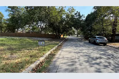 307 S Rike Street, Farmersville, TX 75442 - Photo 4