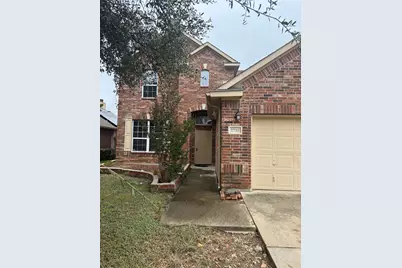 2708 Cumberland Trail, Balch Springs, TX 75181 - Photo 2