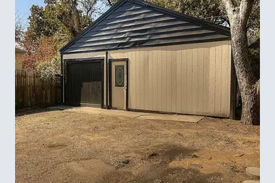1705 N Riverside Drive #B, Fort Worth, TX 76111 - Photo 34