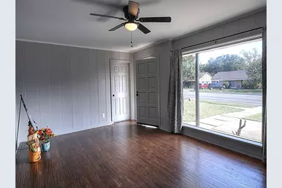 1705 N Riverside Drive #B, Fort Worth, TX 76111 - Photo 8