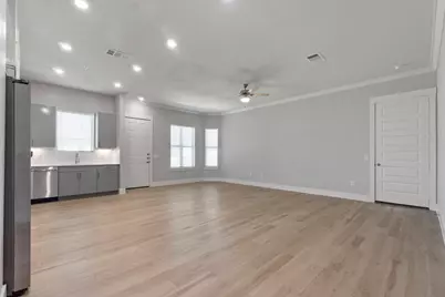 8224 Idyllic, McKinney, TX 75071 - Photo 6