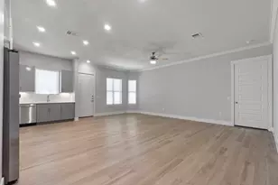 8224 Idyllic, McKinney, TX 75071 - Photo 6