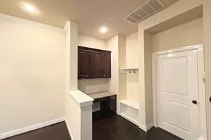 6722 DeLeon St, Irving, TX 75039 - Photo 12