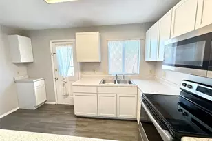 629 Carriagehouse Ln, Garland, TX 75040 - Photo 4