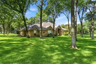 1630 Kingsmill Ct, Keller, TX 76248 - Photo 2