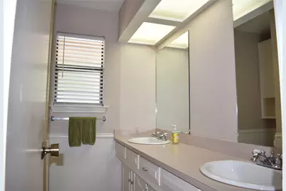 3003 Creekbend Drive, Plano, TX 75075 - Photo 38
