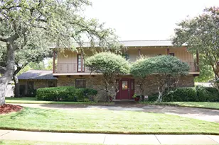 3003 Creekbend Dr, Plano, TX 75075 - Photo 2