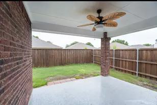 1413 Nightingale Dr, Aubrey, TX 76227 - Photo 12