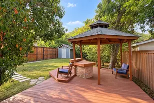 2221 Park Pl Ave, Fort Worth, TX 76110 - Photo 24