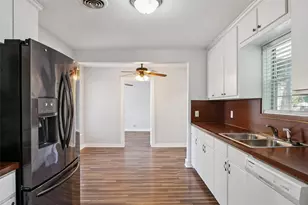 403 Marshall St, Sanger, TX 76266 - Photo 14