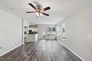 1016 Oakcrest Dr, Providence Village, TX 76227 - Photo 8