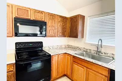 3041 Winding Meadow Trail, Princeton, TX 75407 - Photo 6