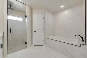 804 Vaquero St, White Settlement, TX 76108 - Photo 16