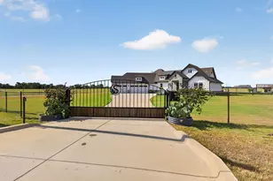 228 Chambers Creek Trail, Alvarado, TX 76009 - Photo 2