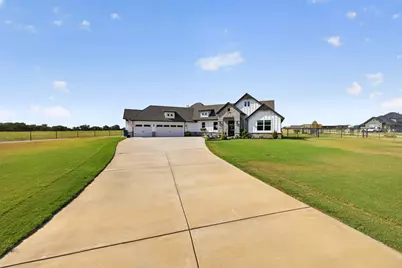 228 Chambers Creek Trail, Alvarado, TX 76009 - Photo 2