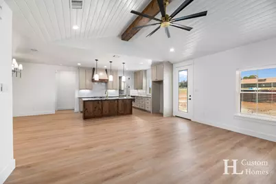 2485 Cottondale Road, Springtown, TX 76082 - Photo 8
