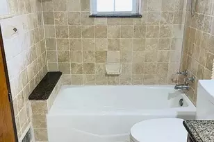 9406 Hunters Creek Dr, Dallas, TX 75243 - Photo 8