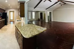 9406 Hunters Creek Dr, Dallas, TX 75243 - Photo 24